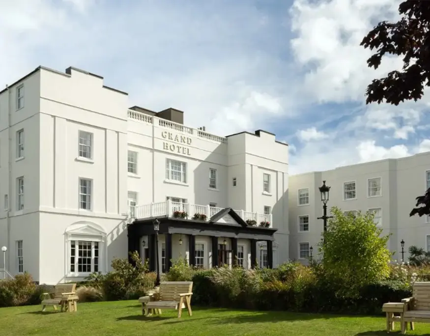 Grand Hotel